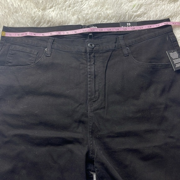 Fashion Nova Oh So 90's Ripped Wide Leg Jeans - Picture 7 of 10